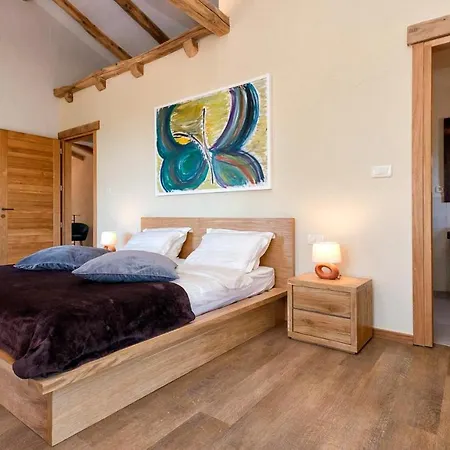 Crystal Hvar: Seaside Luxury With Infinity Pool Villa