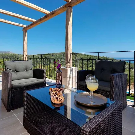 Villa Crystal Hvar: Seaside Luxury With Infinity Pool