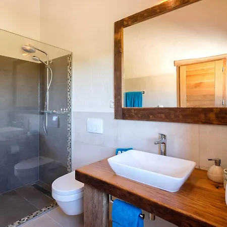 Astounding Hvar 4 Bedrooms Crystal Hvar 1 Mesmerizing Sea View 别墅 赫瓦尔