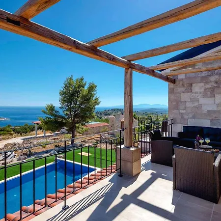 Astounding Hvar 4 Bedrooms Crystal Hvar 1 Mesmerizing Sea View 빌라 *