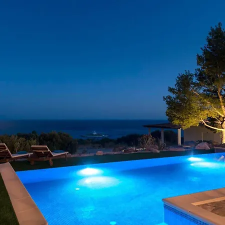 Astounding Hvar 4 Bedrooms Crystal Hvar 1 Mesmerizing Sea View