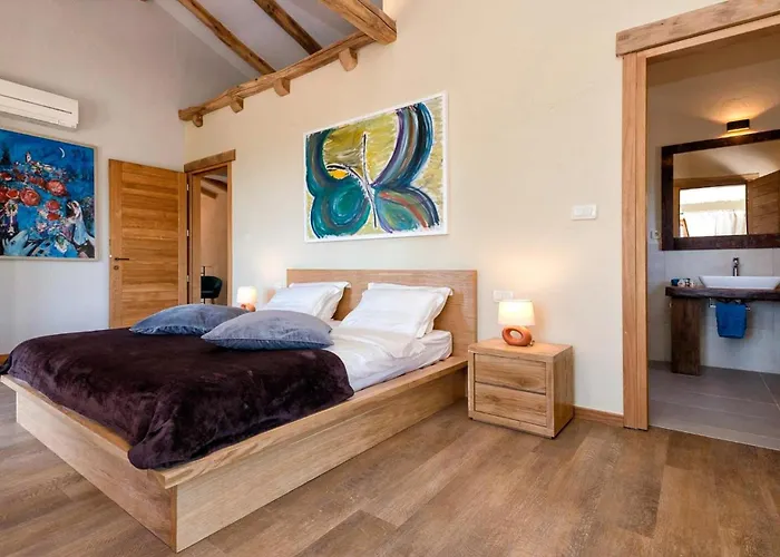 Villa Astounding Hvar 4 Bedrooms Crystal Hvar 1 Mesmerizing Sea View *