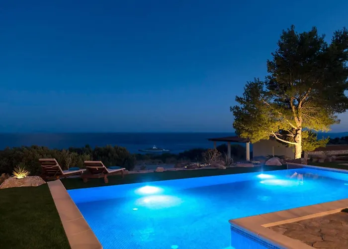 Astounding Hvar 4 Bedrooms Crystal Hvar 1 Mesmerizing Sea View