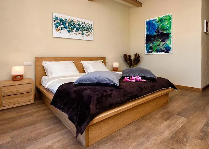 Astounding Hvar 4 Bedrooms Crystal Hvar 1 Mesmerizing Sea View فيلة *